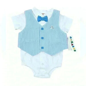 Mayfair baby boy 👶🏻 onesie with matching vest and bowtie